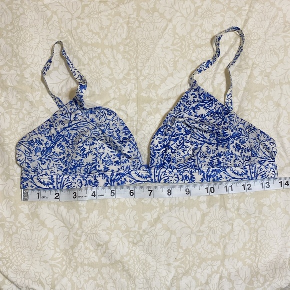 Triangle Bra - Picture 6 of 7